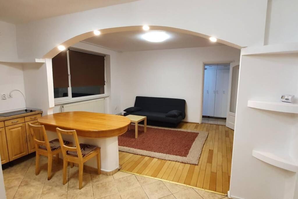 Titian'S Cozy Apartment 锡比乌 外观 照片