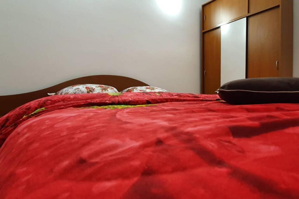 Titian'S Cozy Apartment 锡比乌 外观 照片