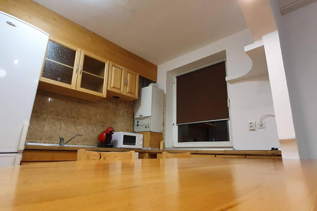 Titian'S Cozy Apartment 锡比乌 外观 照片
